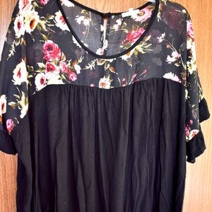Black floral top - Maurices 3X